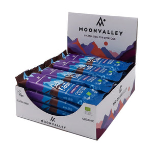 Moonvalley Oats and Dates Chocolate and Sea Salt biologische energy bar displaydoos gevuld met paarse wikkels van 60 gram