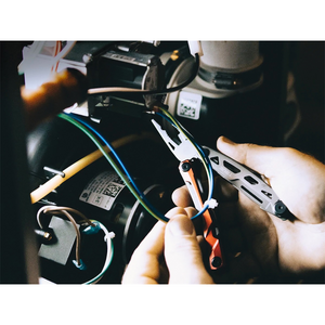 True Titanium Locking Multitool Clam