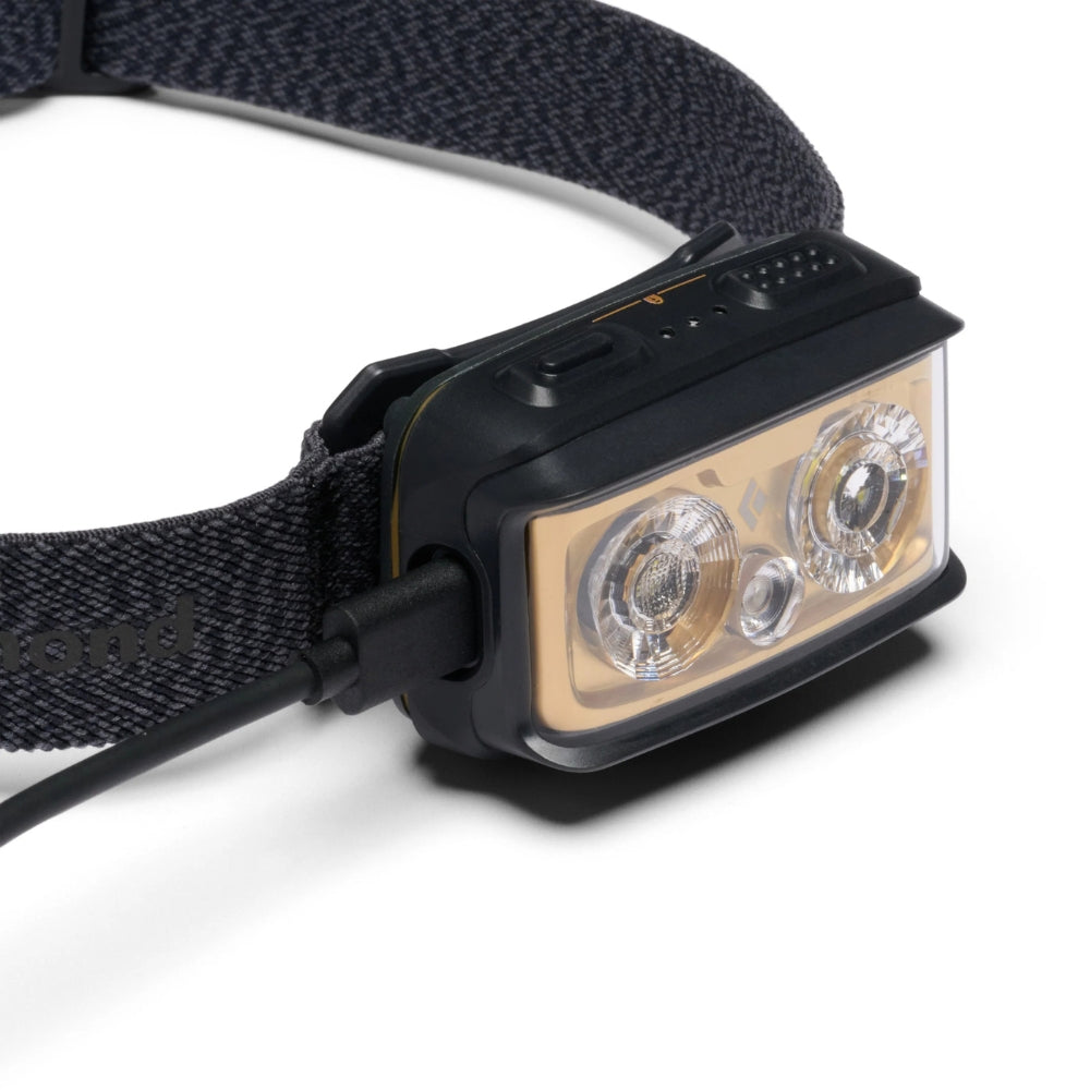 Black Diamond Storm+ 750 lumen oplaadbare en waterdichte hoofdlamp in de kleur zwart met verstelbare hoofdband