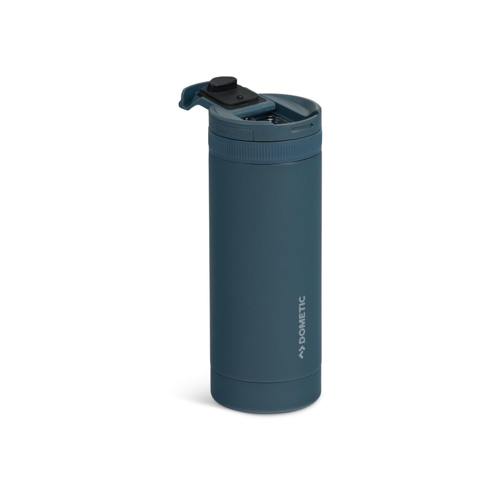 Dometic Tumbler 500ml donkergroene beker met ingezoomde open drinkdop