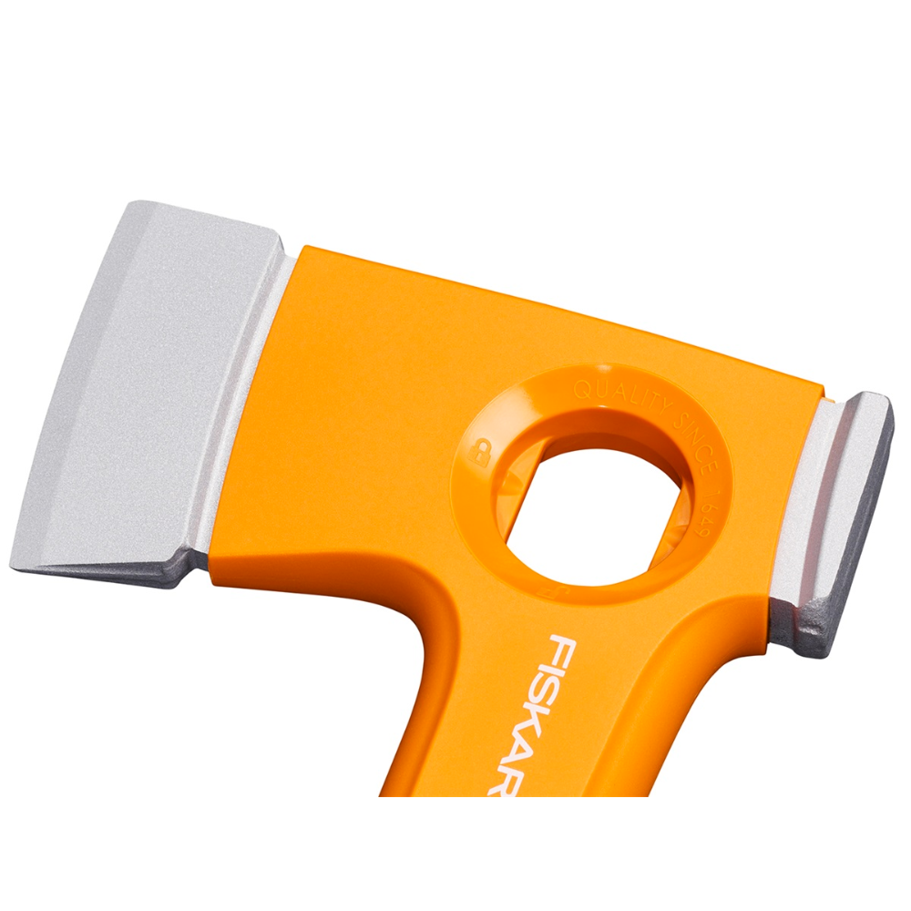 Fiskars X13 campingbijl