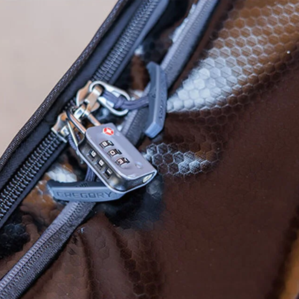 Gregory Alpaca Wheeled Duffel 100 Sluiting2