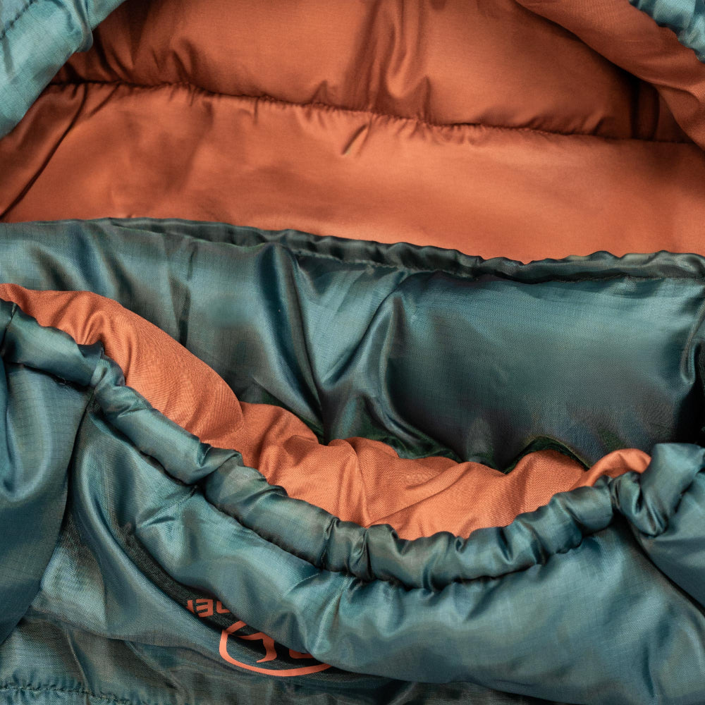 Highlander RAYET Hybrid 350E comfortabele mummyslaapzak met capuchon en isolerende vulling3