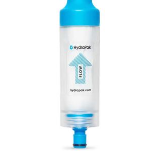 HydraPak 28mm inline waterfilter met duidelijke flow richtingsaanduiding