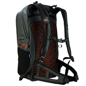 KYNETIK backpack zwarte rugzak met een inhoud van 25 liter, voorzien van ritsvakken en verstelbare schouderbanden5