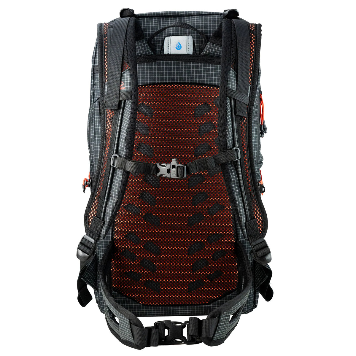 KYNETIK backpack zwarte rugzak met een inhoud van 25 liter, voorzien van ritsvakken en verstelbare schouderbanden6