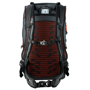 KYNETIK backpack zwarte rugzak met een inhoud van 25 liter, voorzien van ritsvakken en verstelbare schouderbanden6