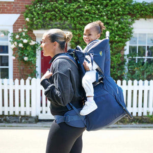 LittleLife Adventurer S3 Child Carrier Navy comfortabele kinderdrager in donkerblauw met verstelbaar harnas en lichte aluminium rugsteun 6