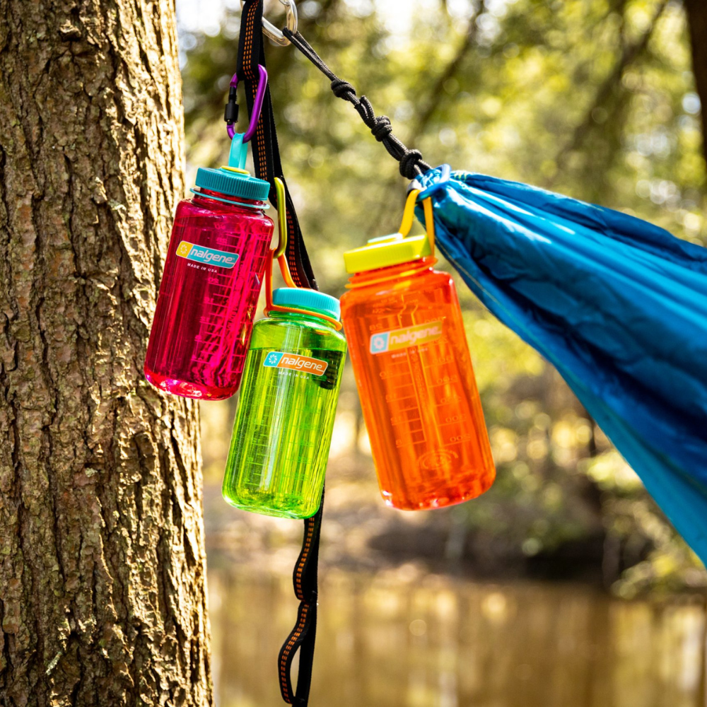 Nalgene duurzame en lekvrije kunststof drinkfles met schroefdop en handige inhoudsaanduiding voor outdoor en sport