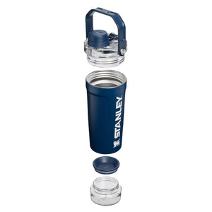 Stanley The Active Shaker Bottle 0,59L blauwe roestvrijstalen shakerbeker met mengbal en deksel